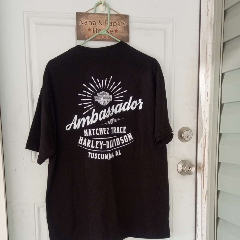 Black Harley Davidson Extra Large Dealership Shirt